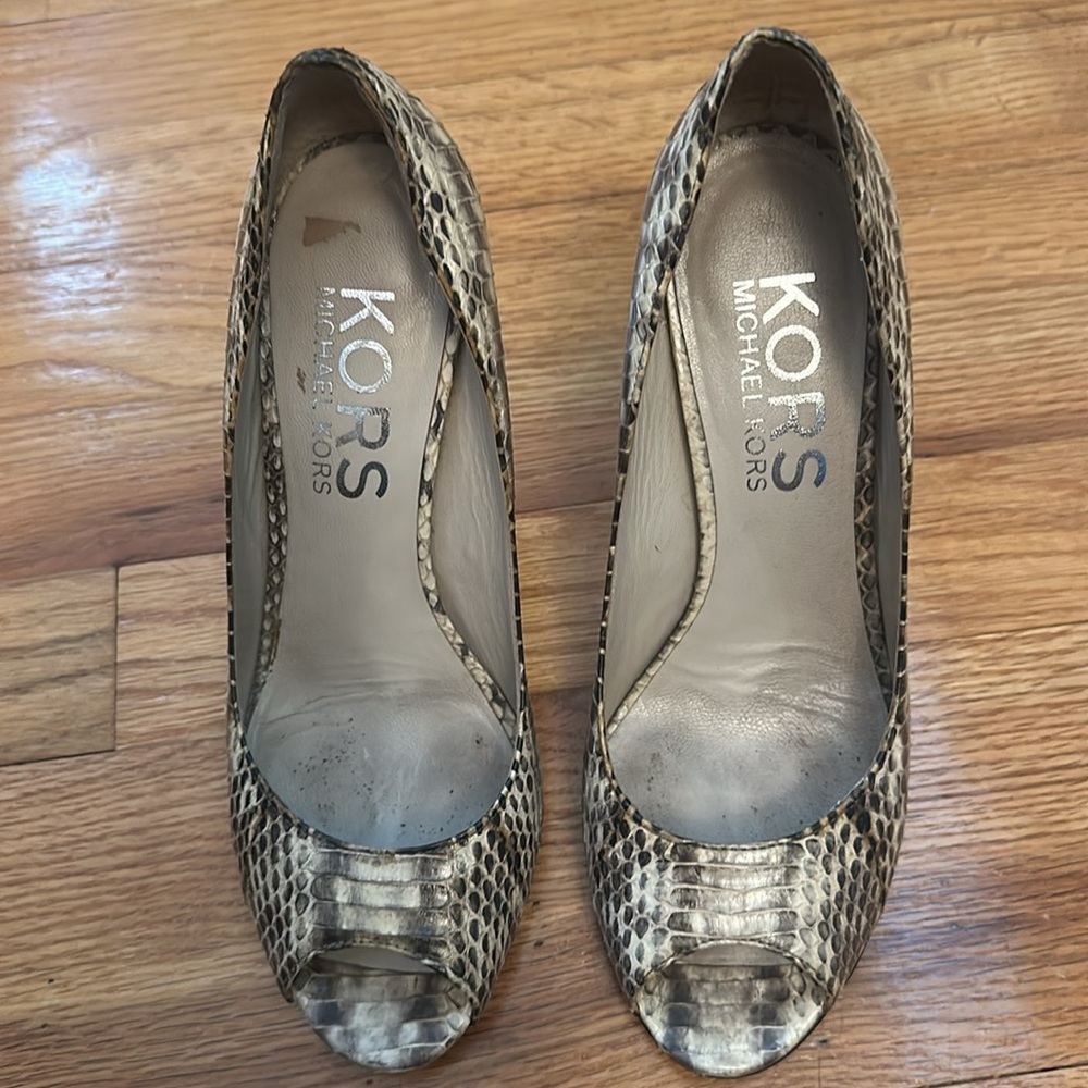 KORS by Michael Kors Cream & Brown Peep Toe Heels - Picture 2 of 5